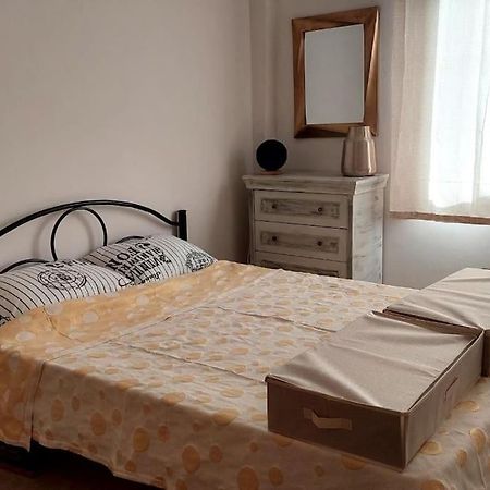 Nephiria'S Cozy Apt In Kerkira! Appartement Corfu  Buitenkant foto