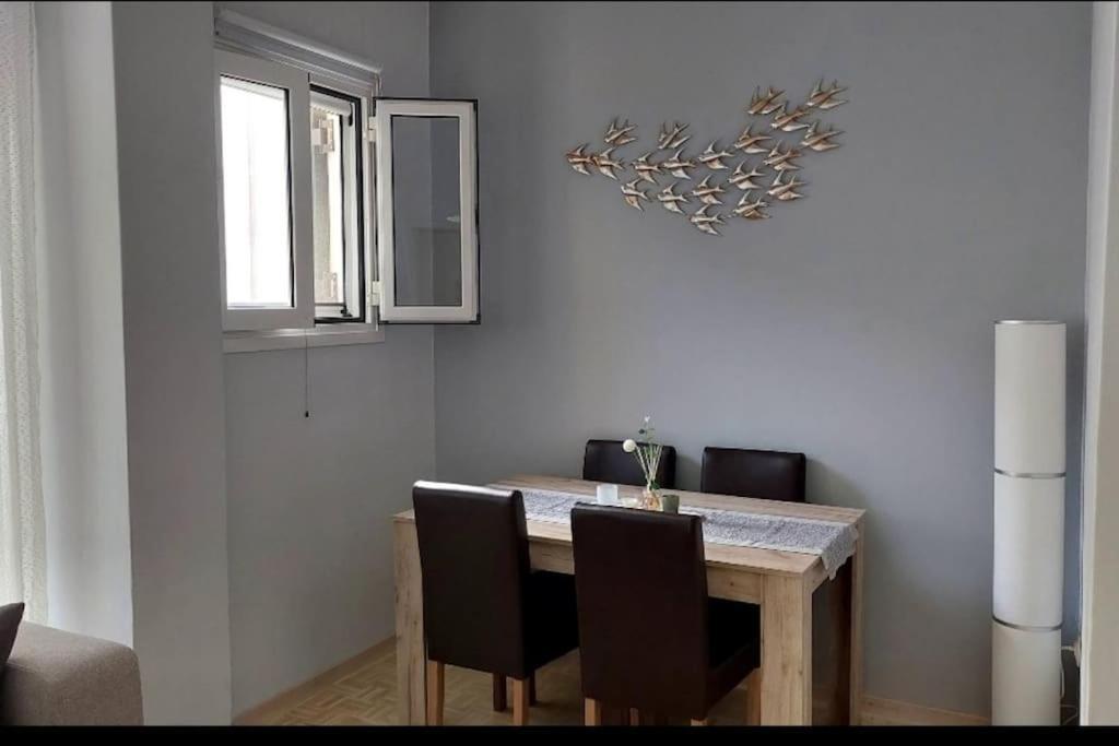 Nephiria'S Cozy Apt In Kerkira! Appartement Corfu  Buitenkant foto